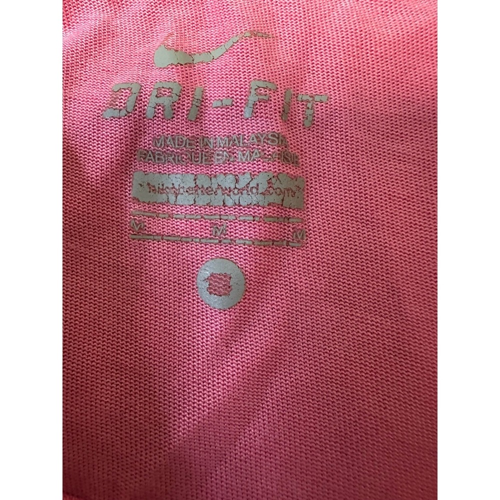 Nike T-Shirt Womens Size M Pink Dri-Fit Graphic Dot Short Sleeve Running Top - Picture 3 of 7